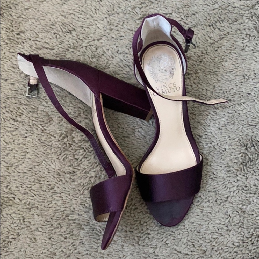 Vince camuto heel